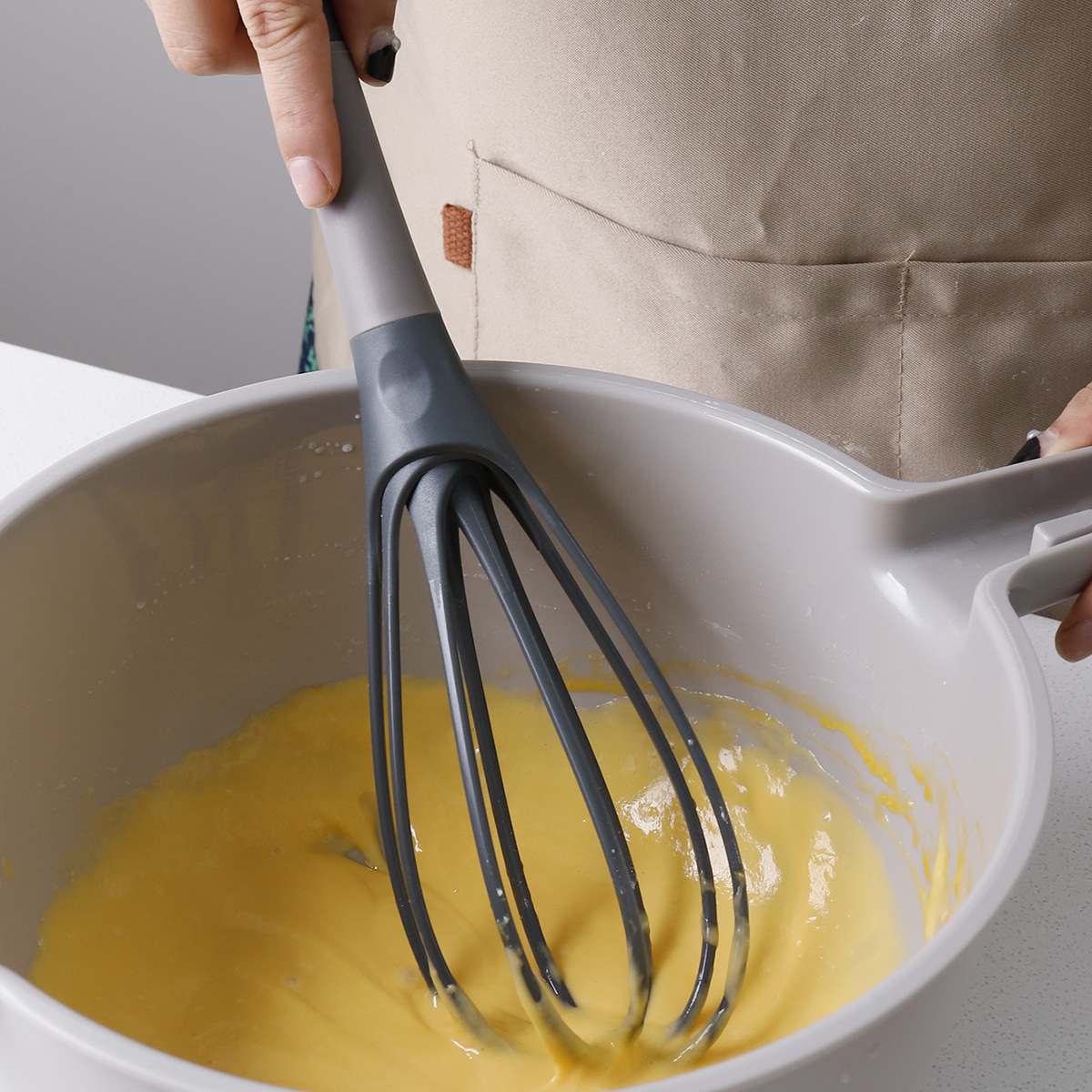 خفاقة بيض يدوية دوارة، أداة خل - مراجعة Immersion Hand Blender Set وسعره